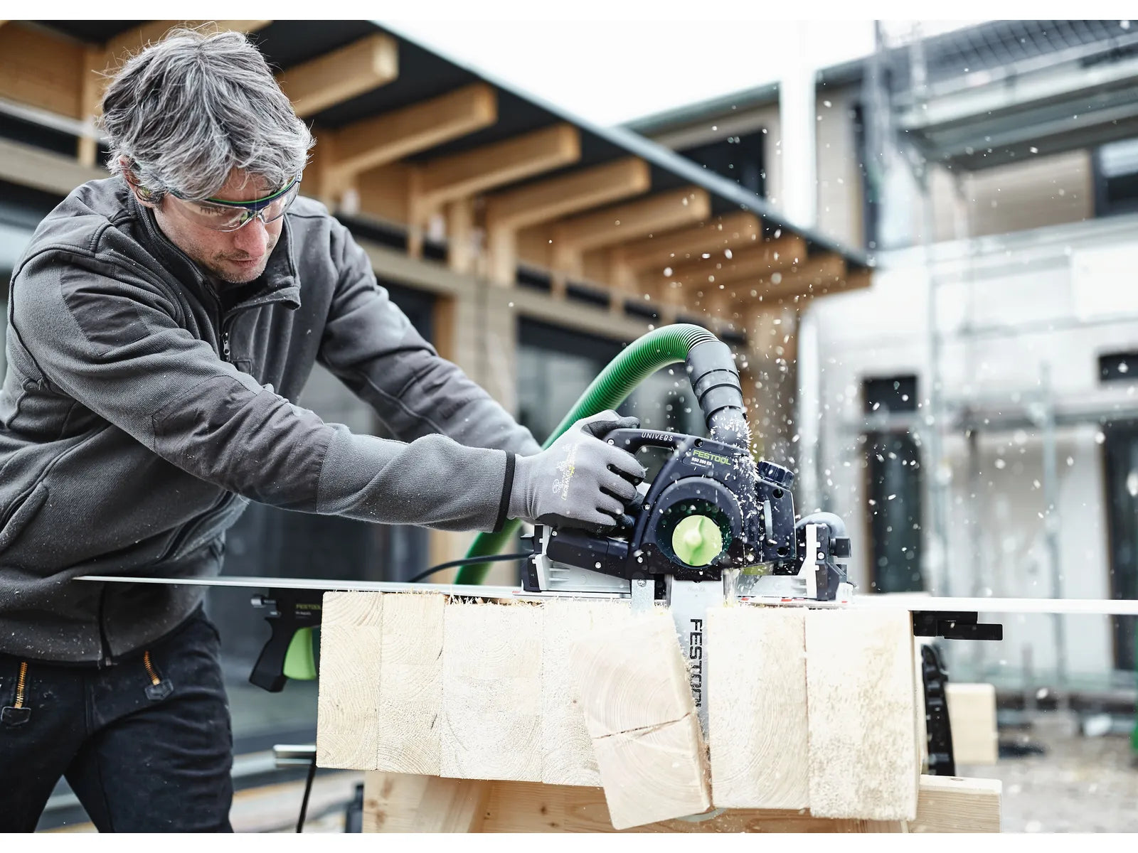 Scie à chaîne universelle Festool SSU 200 - 576563 - Légère et puissante pour des coupes précises jusqu'à 200mm - Image 7