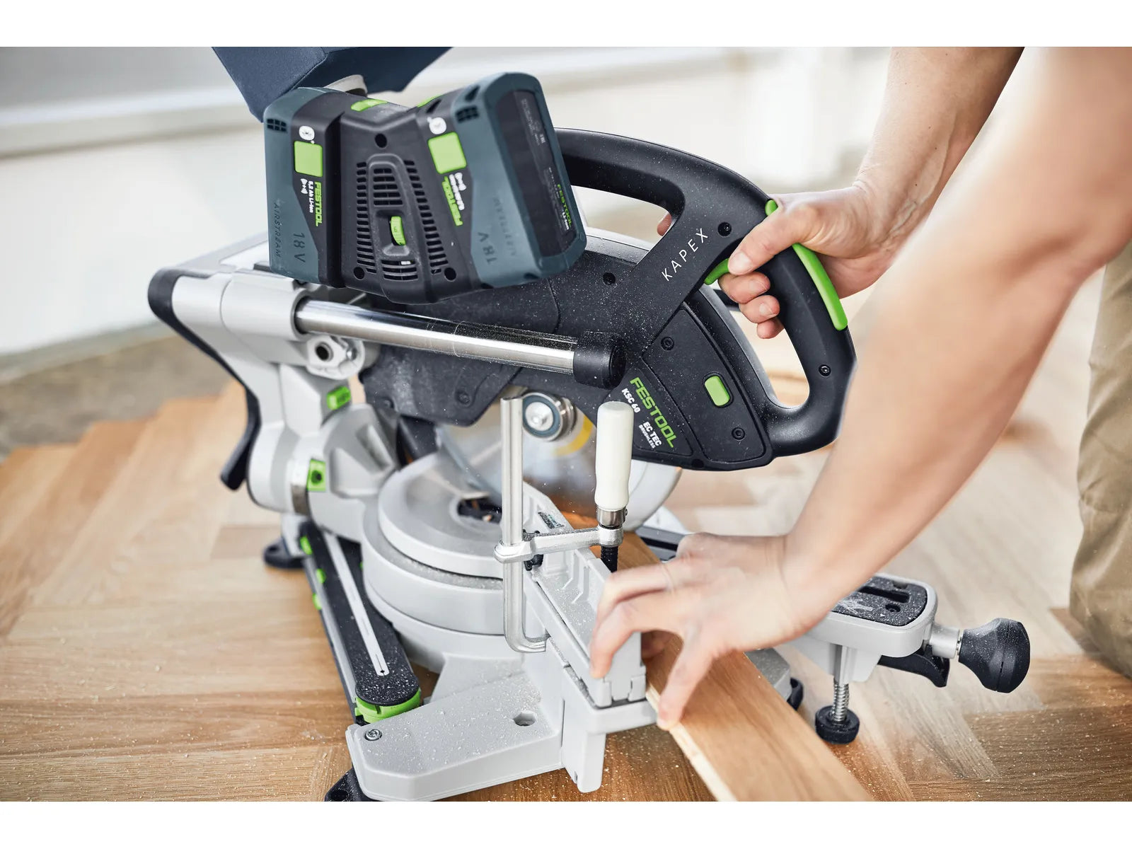 Scie à onglets radiale sans fil KAPEX KSC 60 Festool - Référence 577775 - Image 9