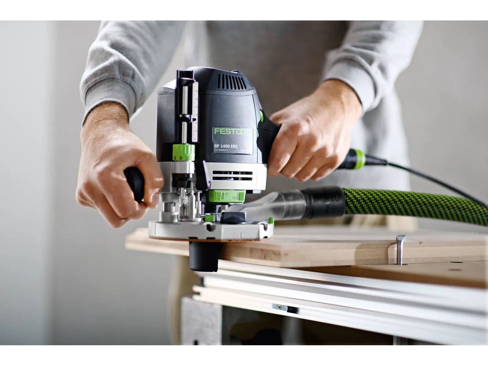 Festool OF 1400 (576207) - Défonceuse Légère et Précise avec Extraction de Poussière Efficace - Image 5