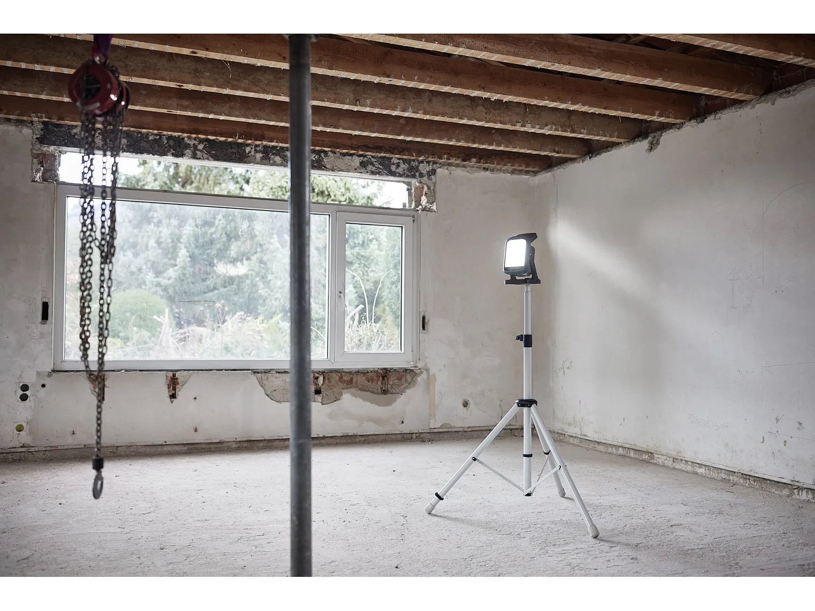 Lumière de Construction Sans Fil Festool SYSLITE KBS C, Numéro de Modèle 578126, Lumineuse et Flexible - Image 1