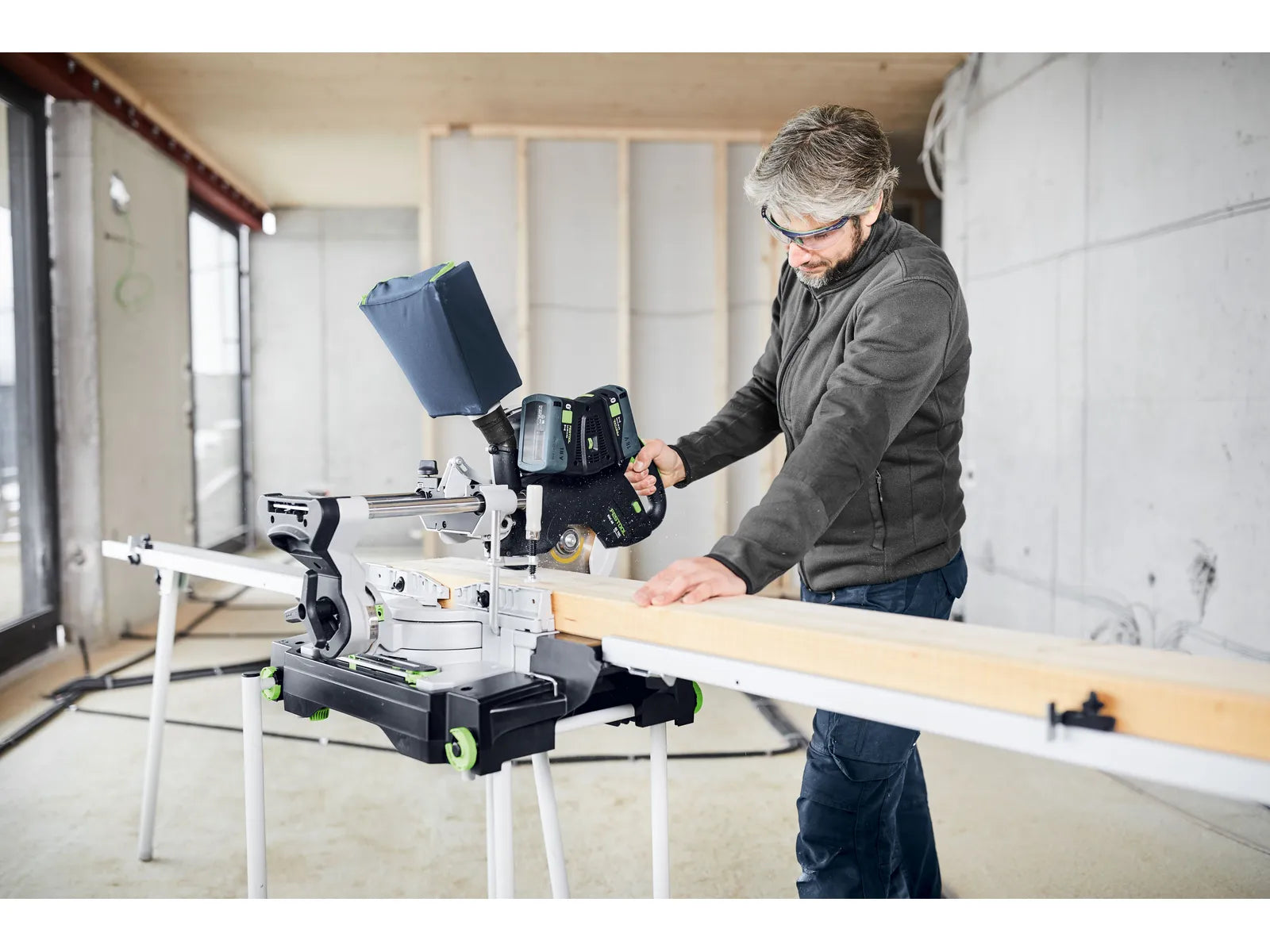 Scie à onglets radiale sans fil KAPEX KSC 60 Festool - Référence 577775 - Image 4