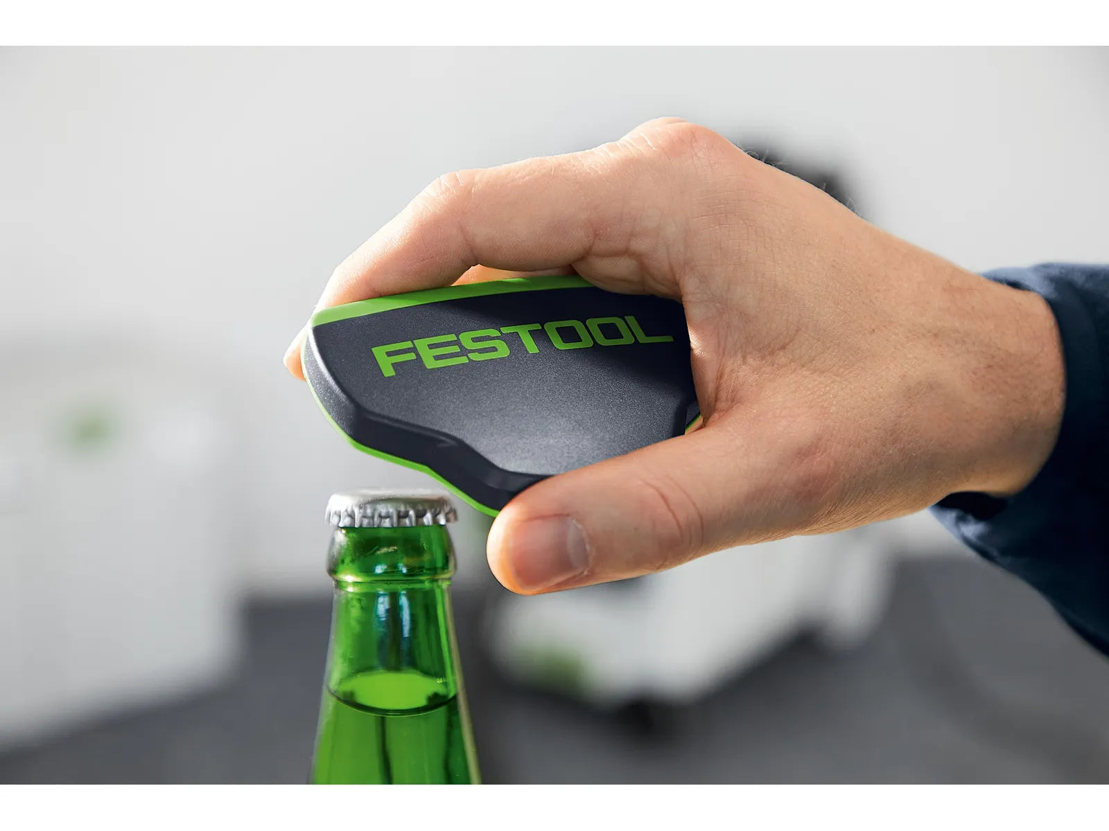 Ouvre-Bouteille Festool T-LOC BTTL-FT1 - Outil Pratique avec Aimants Intégrés - Image 1