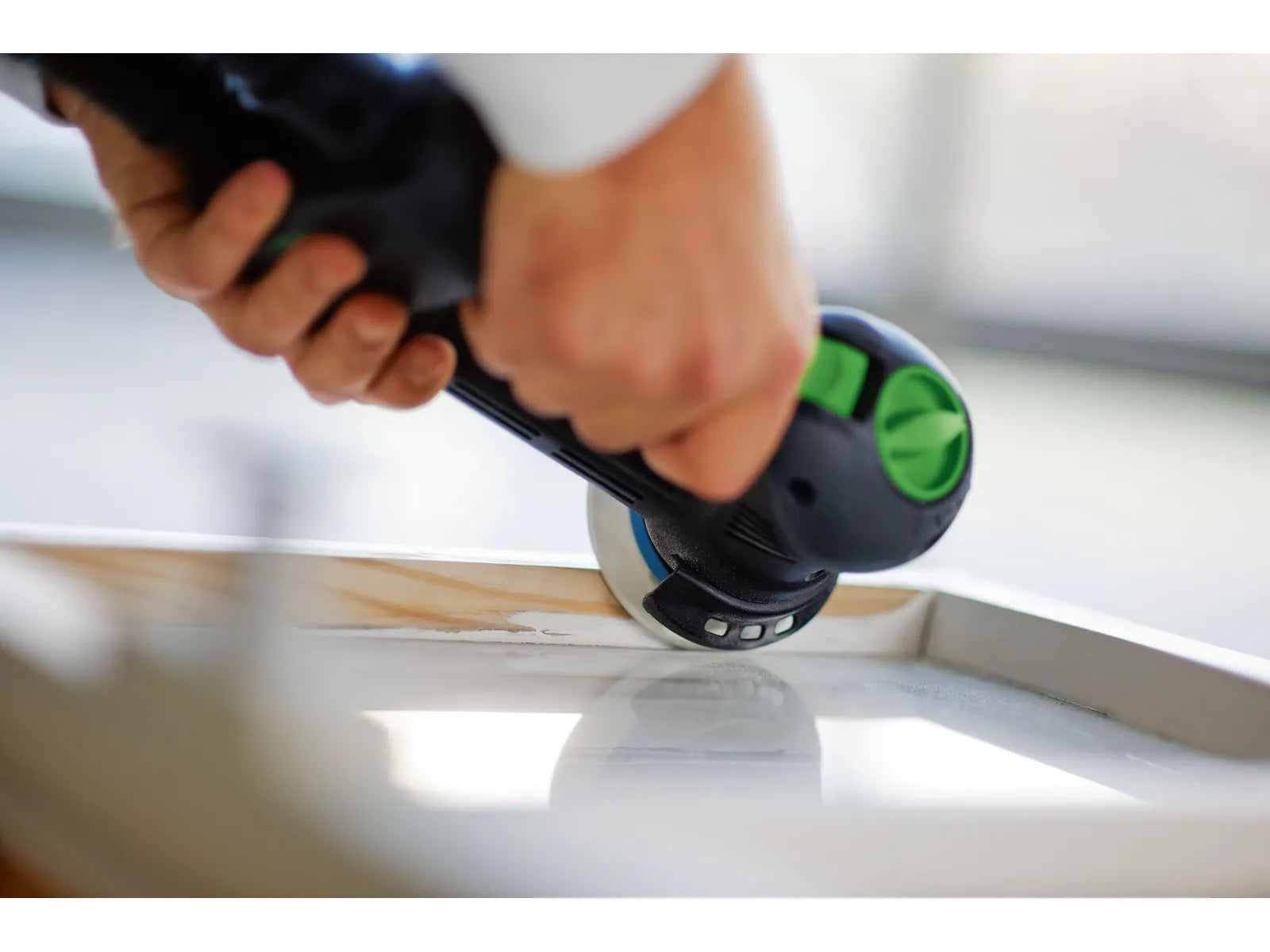 Ponceuse Excentrique à Engrenages Festool RO 90 DX FEQ-Plus - Polyvalence et Efficacité - Image 10