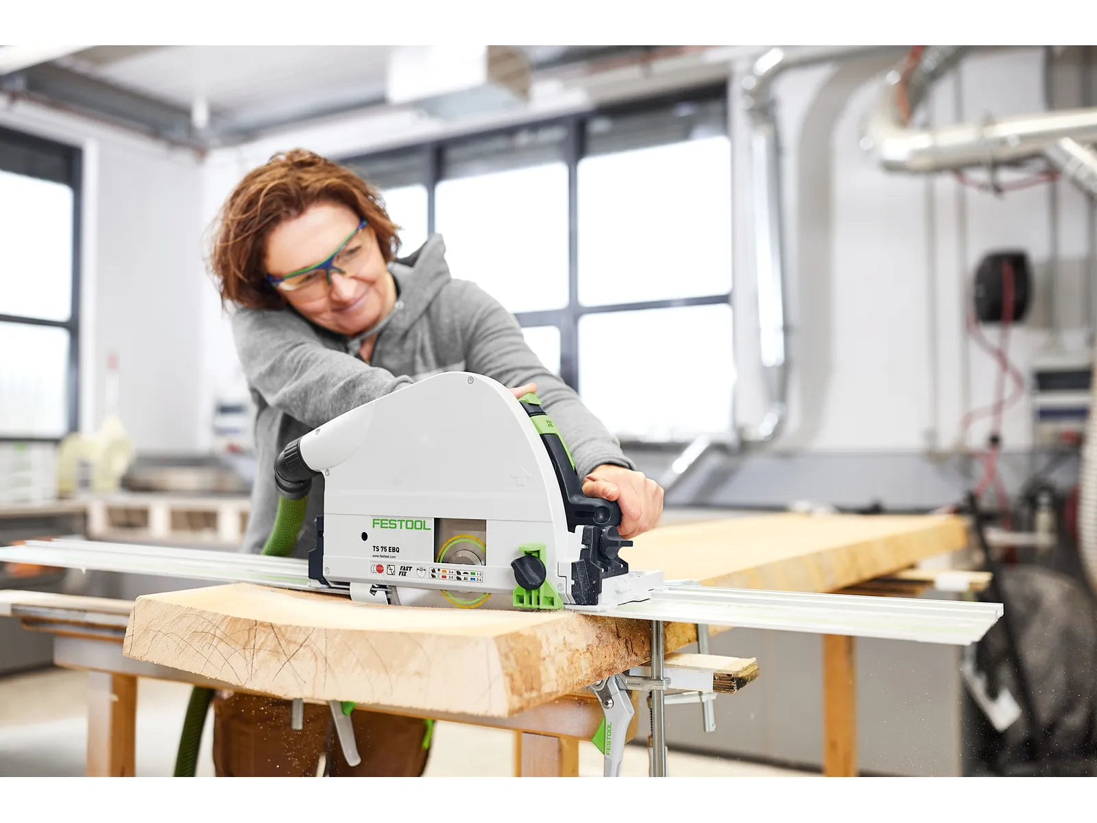 Scie Plongeante Festool TS 75 - Modèle 576110 - Profondeur de Coupe jusqu'à 75mm - Image 2