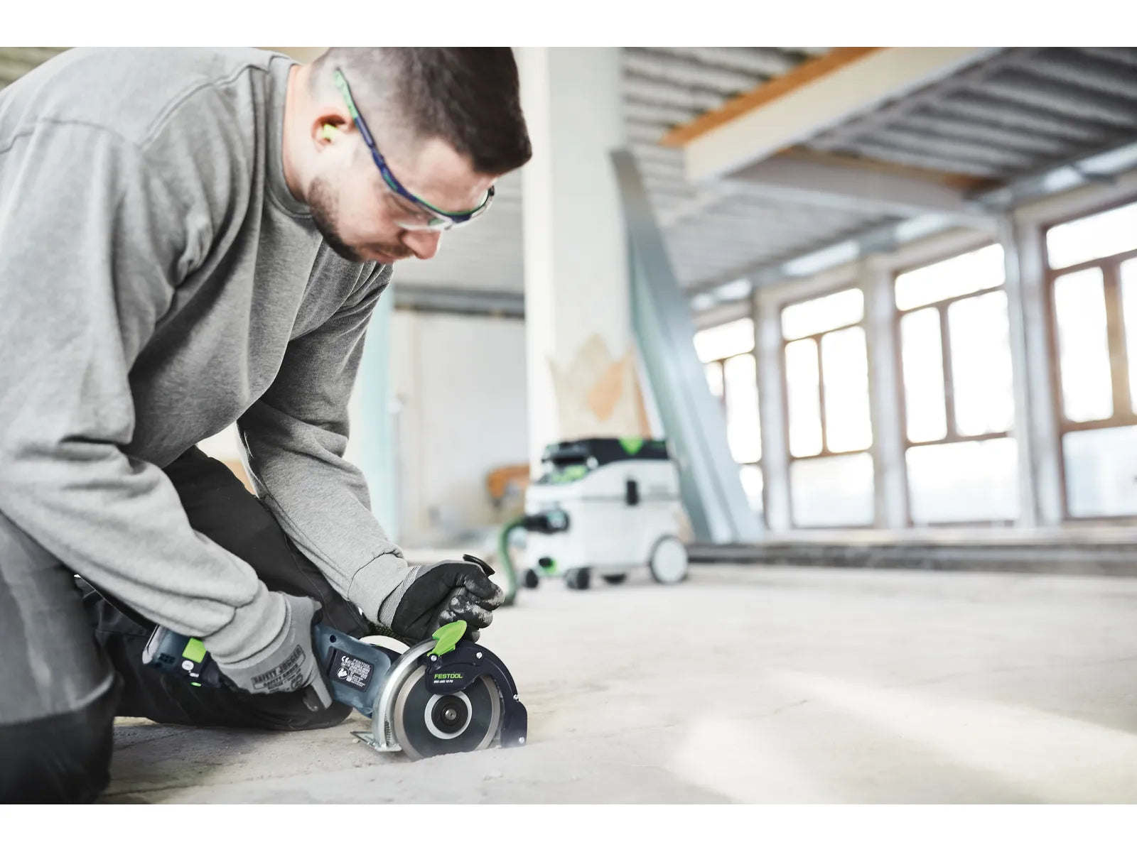 Système de Coupe à Main Levée Sans Fil DSC-AGC 18-125 FH EB-Basic de Festool - Numéro de Modèle 576829 - Image 8