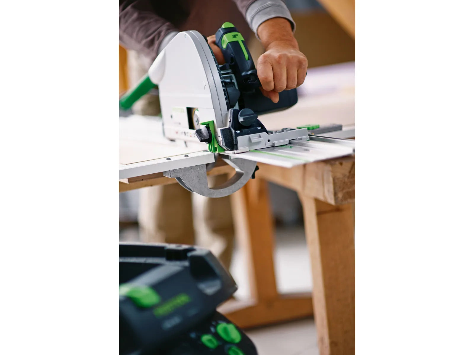 Scie Plongeante Festool TS 75 - Modèle 576110 - Profondeur de Coupe jusqu'à 75mm - Image 3