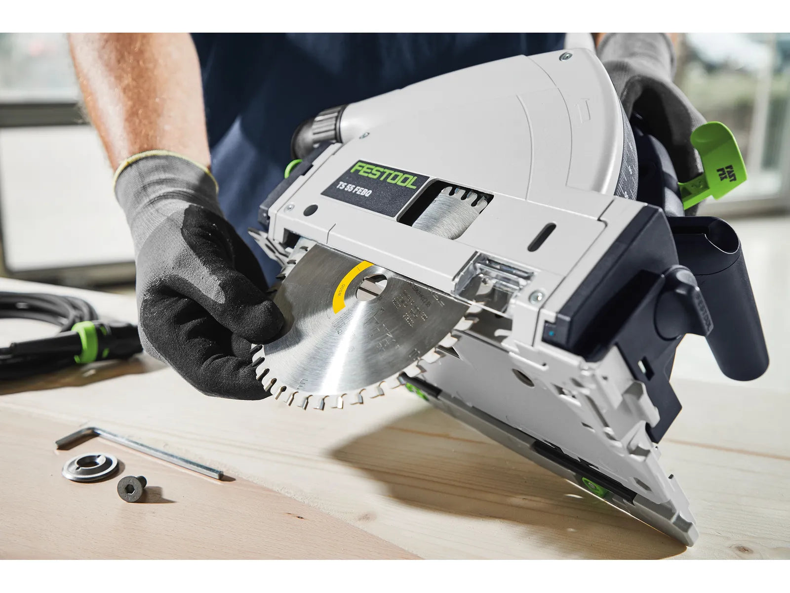 Scie Plongeante Festool TS 55 F Numéro de Modèle 576703 - Puissance et Précision Maximales - Image 8