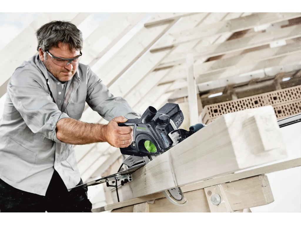 Scie à chaîne universelle Festool SSU 200 - 576563 - Légère et puissante pour des coupes précises jusqu'à 200mm - Image 2