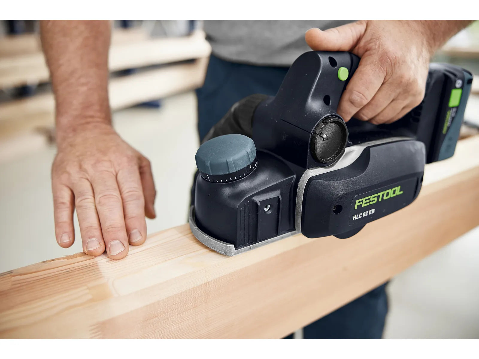 Rabot sans fil Festool HLC 82 - Puissant et polyvalent (Numéro de produit: 578000) - Image 1